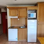Avec Balcon Et Parking, A Pra Loup 1500 - Fr-1-504-301