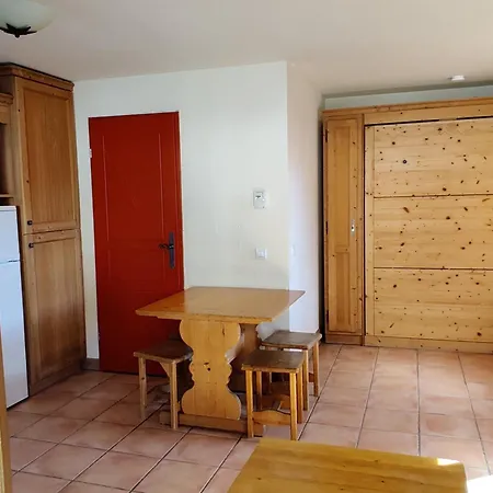 Apartment Avec Balcon Et Parking, A Pra Loup 1500 - Fr-1-504-301