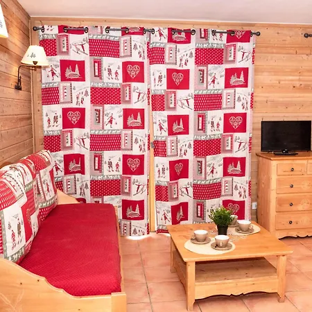 Apartment Avec Balcon Et Parking, A Pra Loup 1500 - Fr-1-504-301